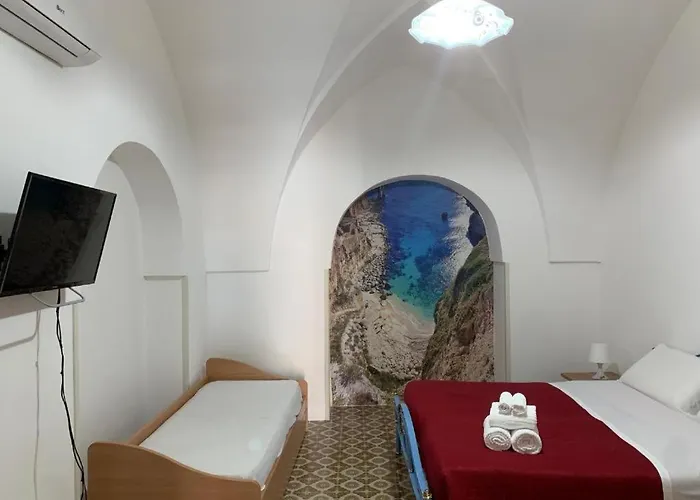Palazzo De Donno N01 Santa Cesarea Terme